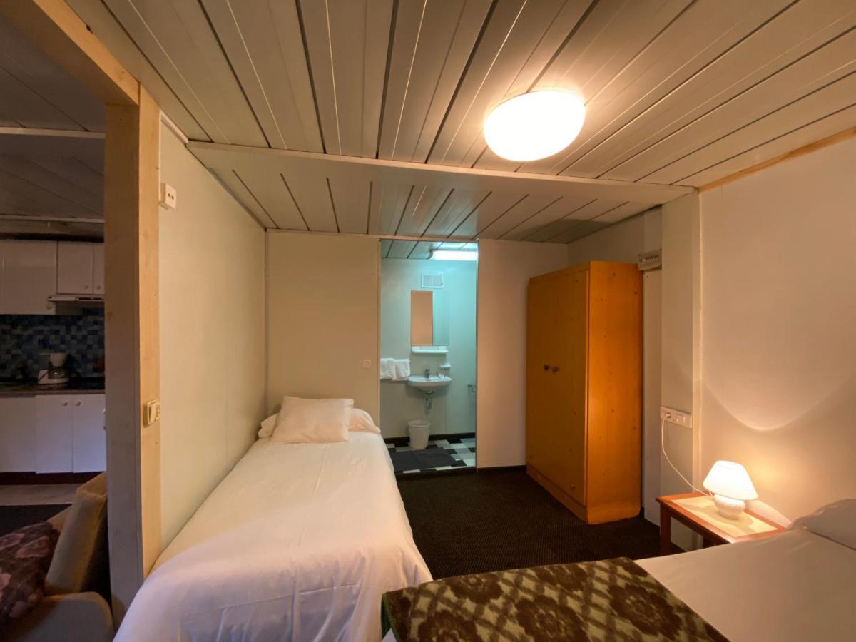 Pension Compostela Inn Cacheiras المظهر الخارجي الصورة