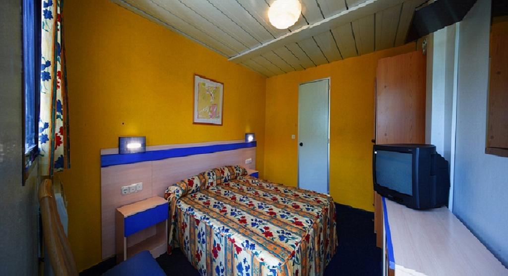 Pension Compostela Inn Cacheiras المظهر الخارجي الصورة